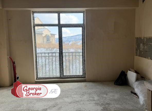 იყიდება ახალი გარემონტებული 2 ოთახიანი ბინა